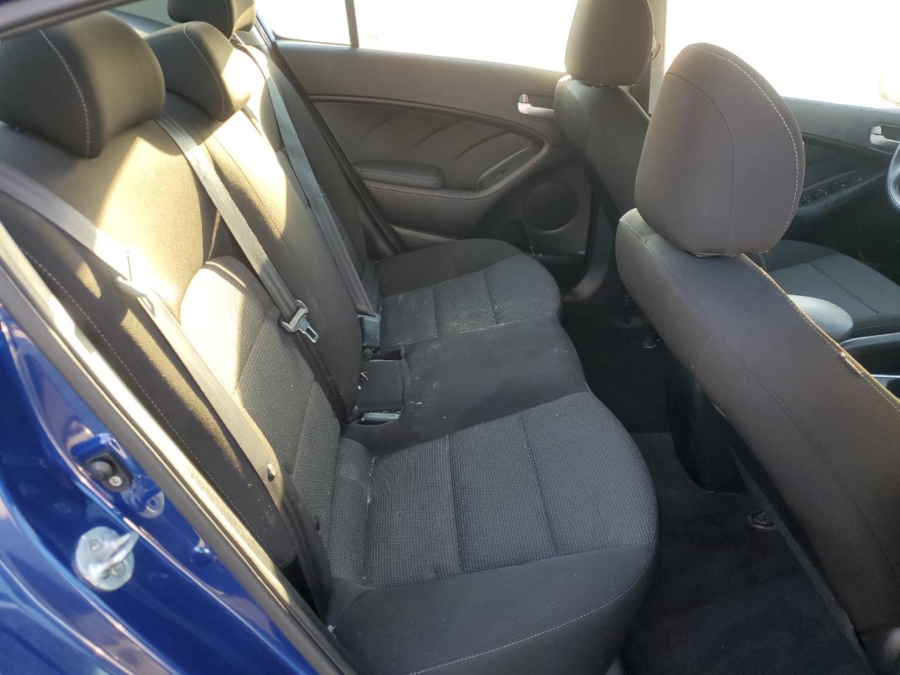 2017 Kia Forte Lx VIN: 3KPFK4A74HE146962 Lot: 93829265