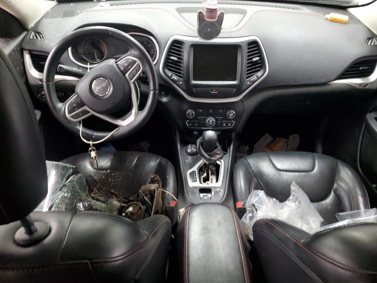 2017 Jeep Cherokee Trailhawk VIN: 1C4PJMBB4HW555558 Lot: 92349385