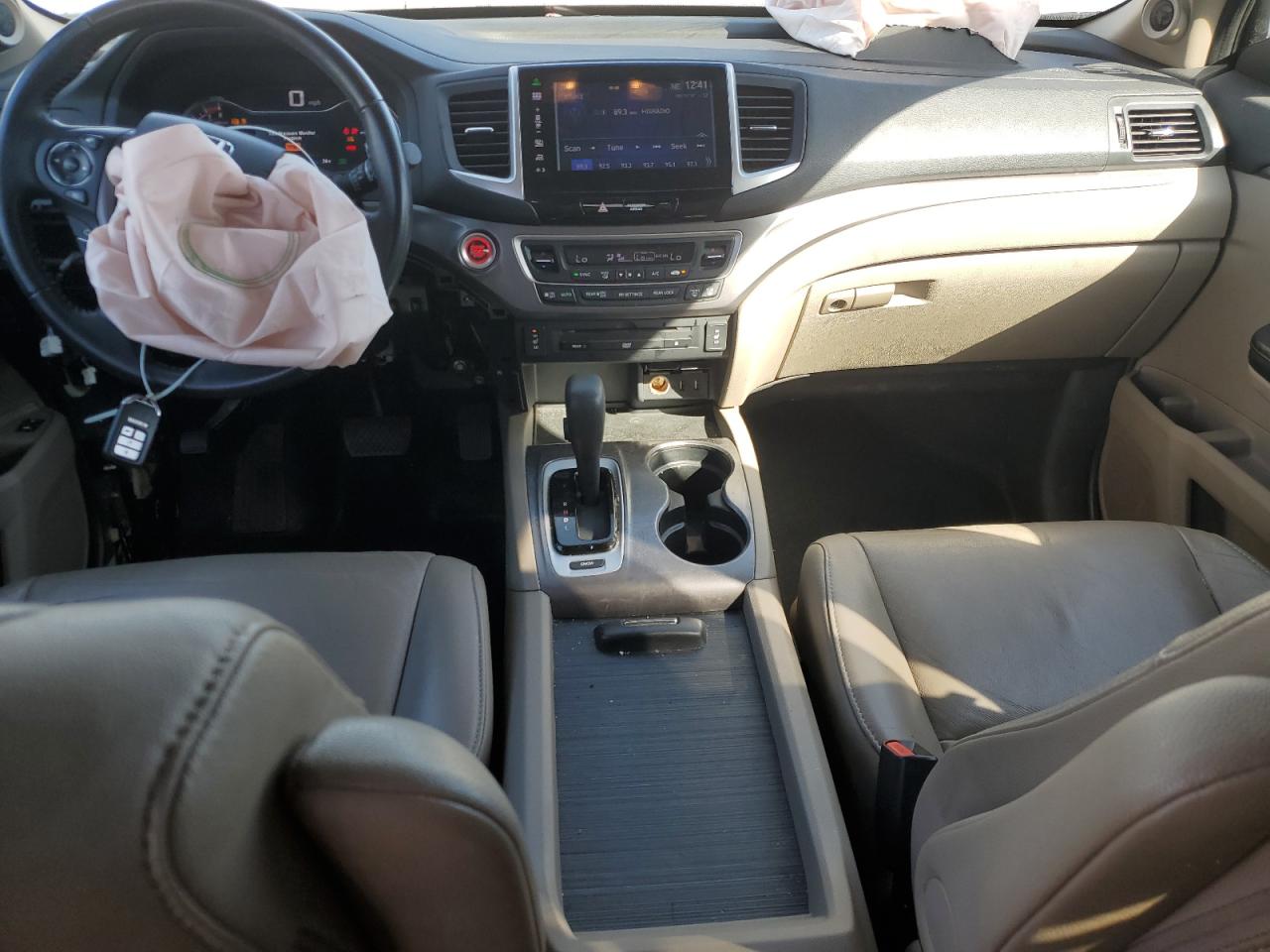 2016 Honda Pilot Exl VIN: 5FNYF5H85GB009796 Lot: 92393925