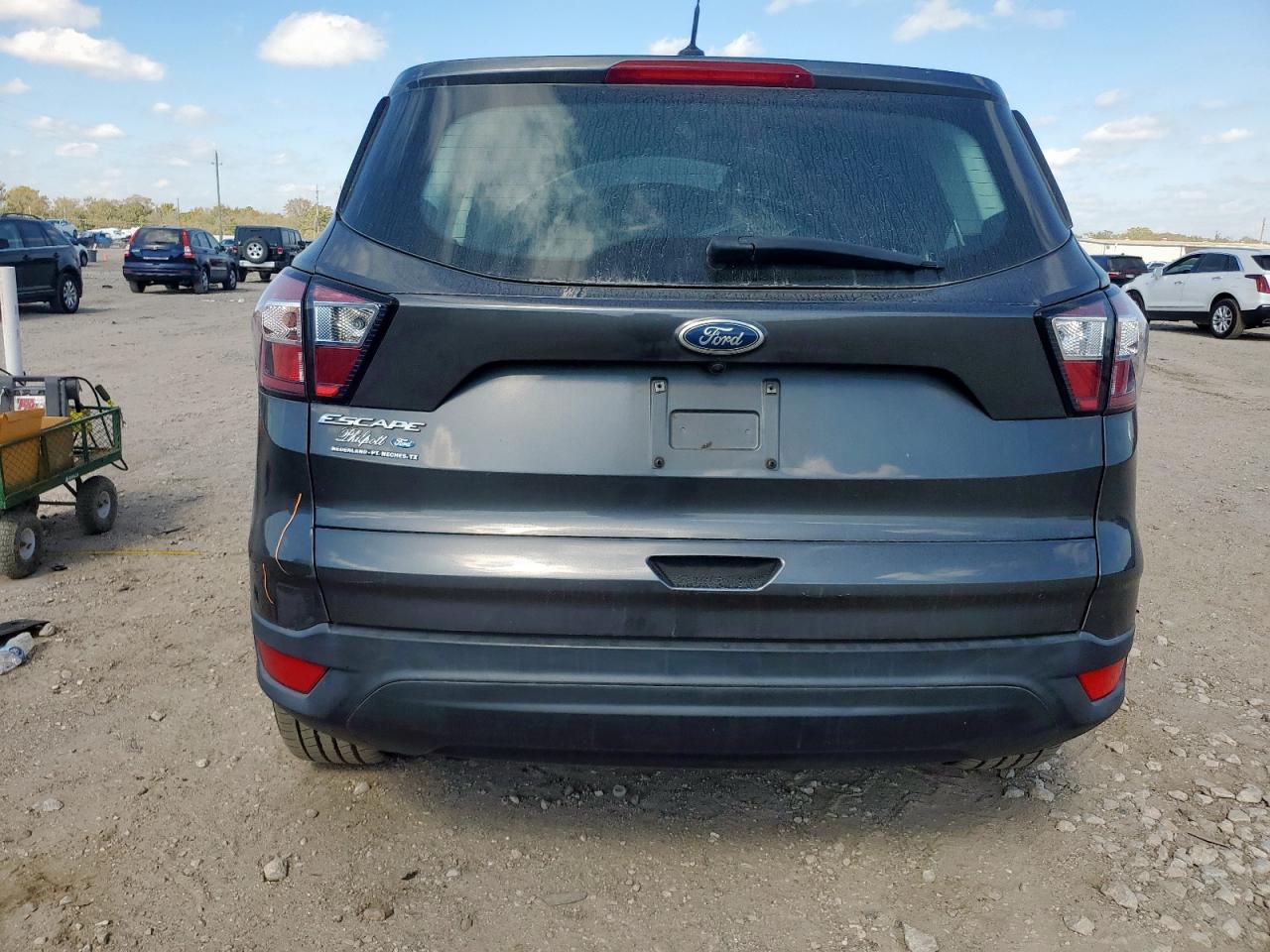 2017 Ford Escape S VIN: 1FMCU0F77HUE85534 Lot: 91775115