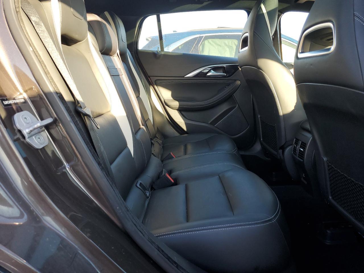 2017 Infiniti Qx30 Base VIN: SJKCH5CP0HA019243 Lot: 92017085