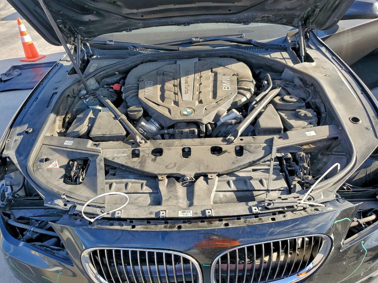 2012 BMW 750 Li VIN: WBAKB8C58CC964290 Lot: 92849585