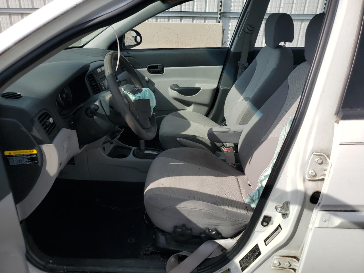 2008 Hyundai Accent Gls VIN: KMHCN46C58U272728 Lot: 91897065