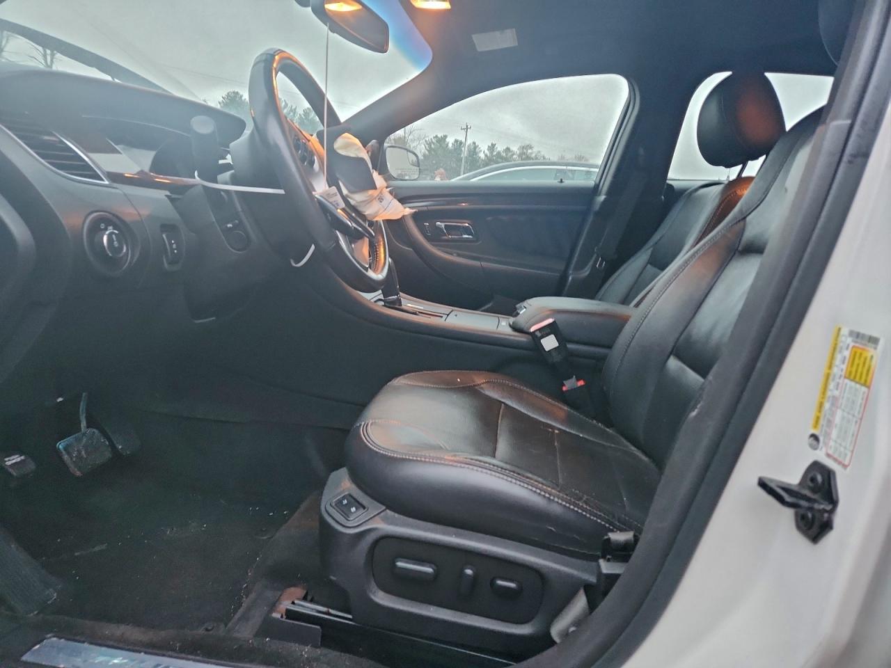 2015 Ford Taurus Limited VIN: 1FAHP2F82FG131749 Lot: 94183215