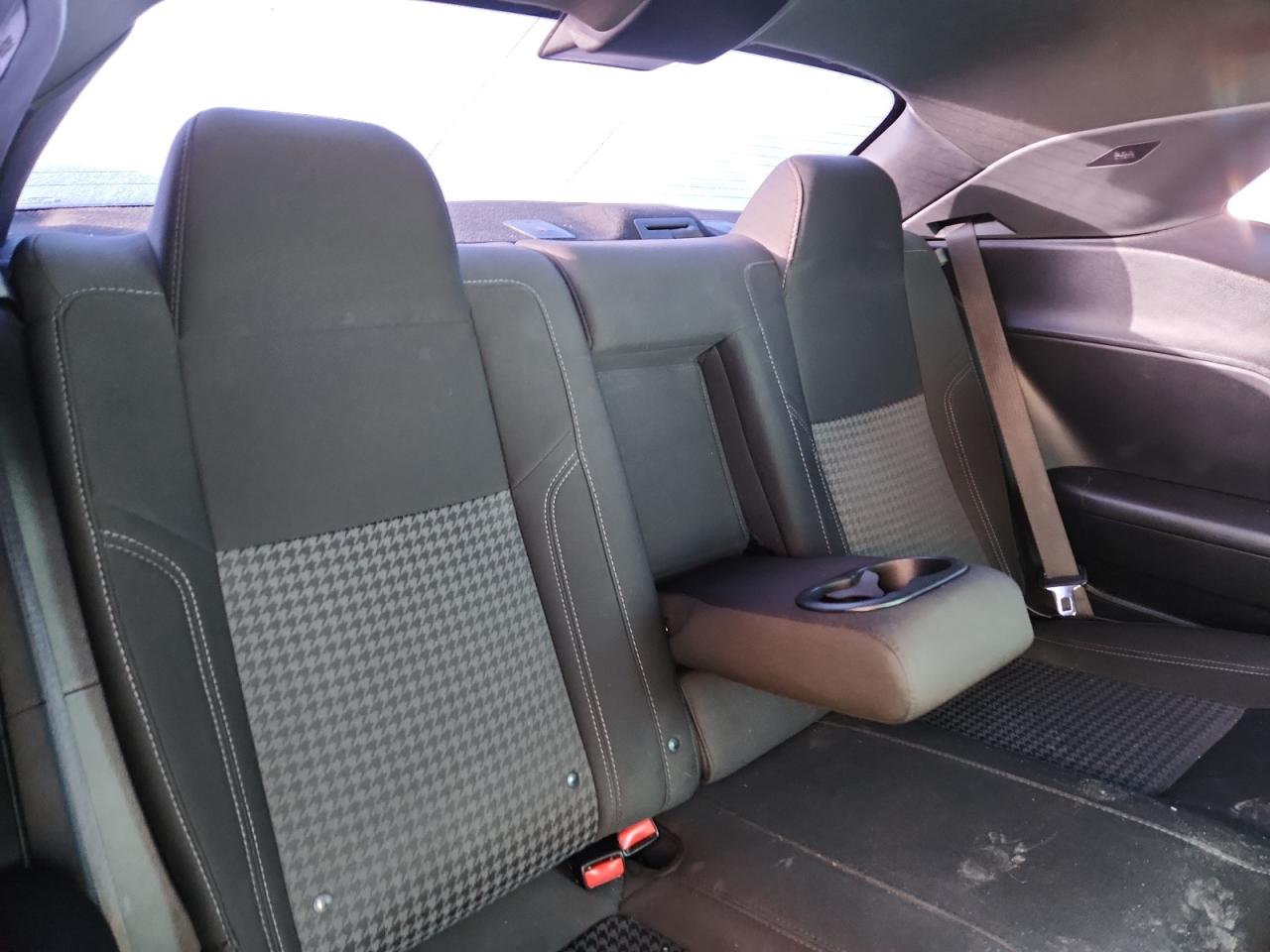 2017 Dodge Challenger Sxt VIN: 2C3CDZAGXHH658647 Lot: 90099545