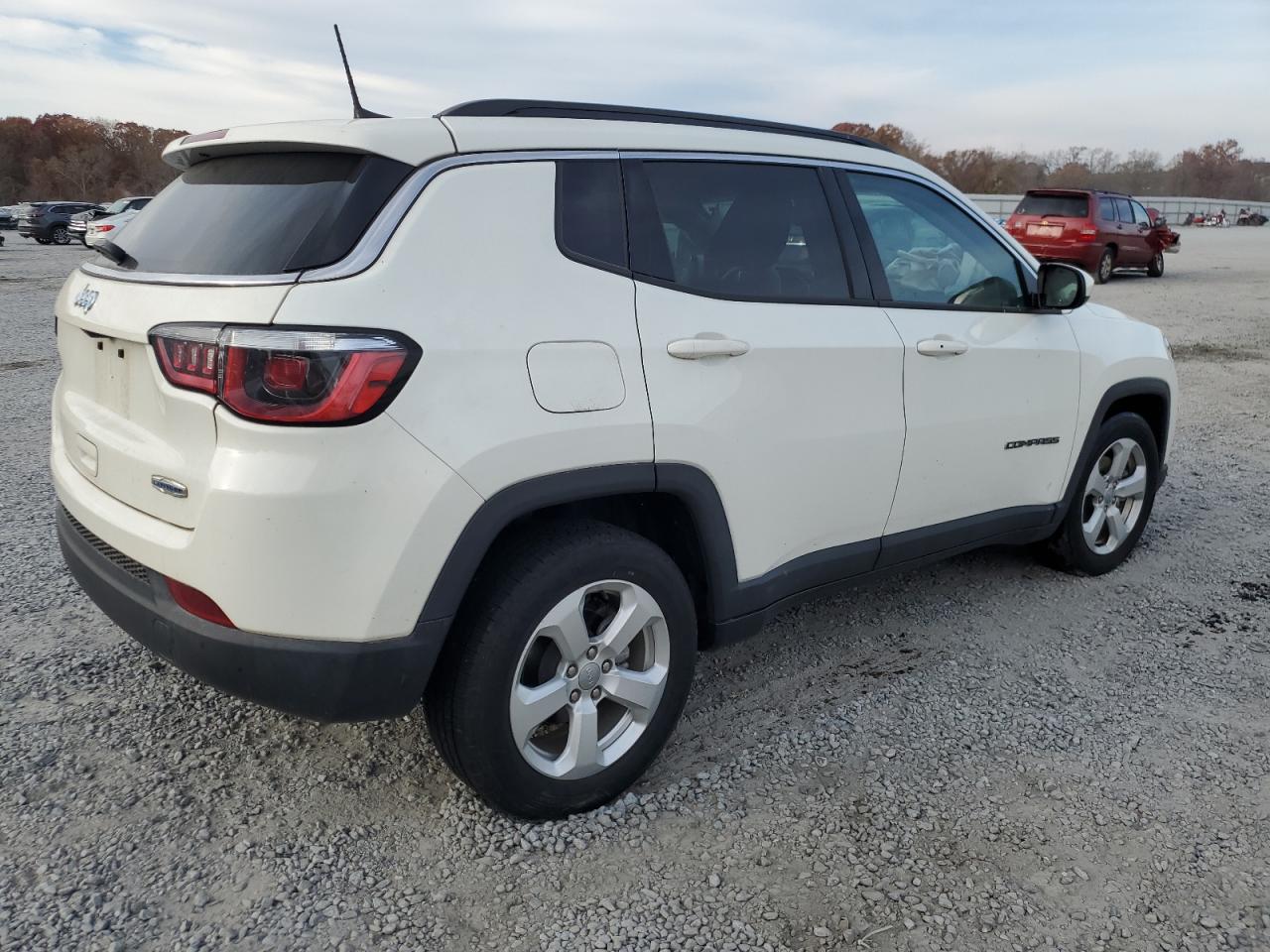 2018 Jeep Compass Latitude VIN: 3C4NJCBB8JT414344 Lot: 93191135