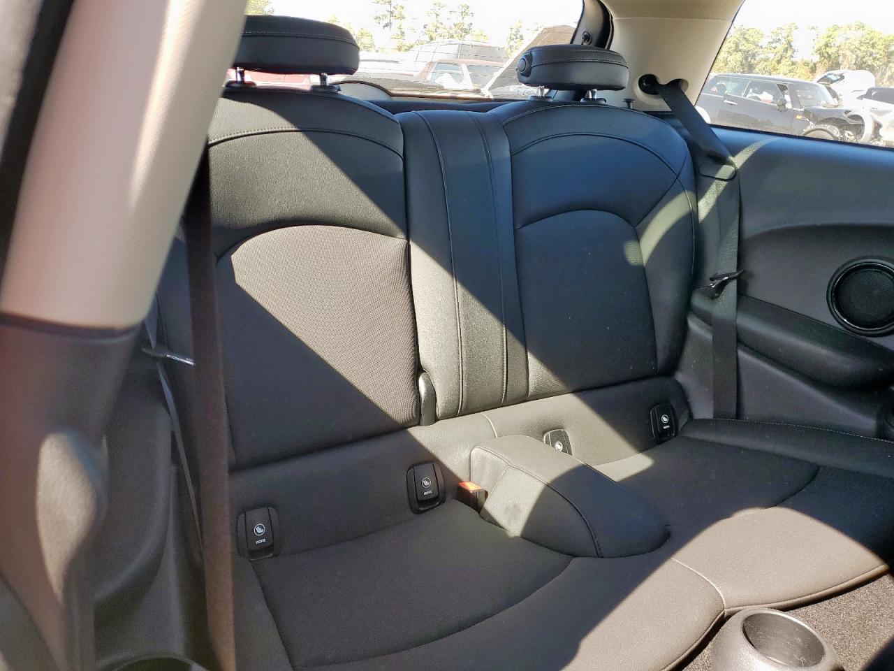 2024 Mini Cooper VIN: WMW33DH06R2V00890 Lot: 92253655