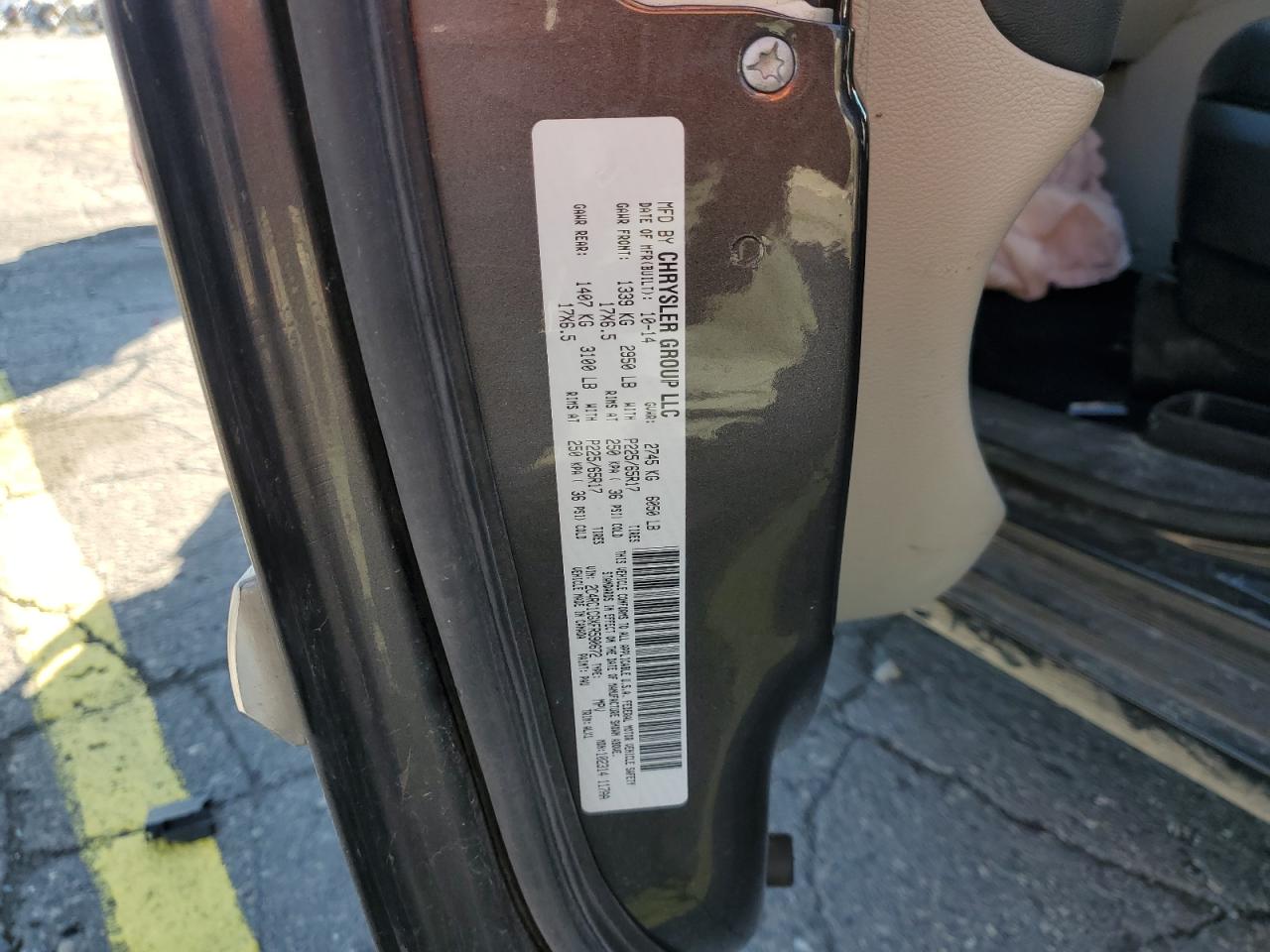 2015 Chrysler Town & Country Touring L VIN: 2C4RC1CGXFR590672 Lot: 92706635