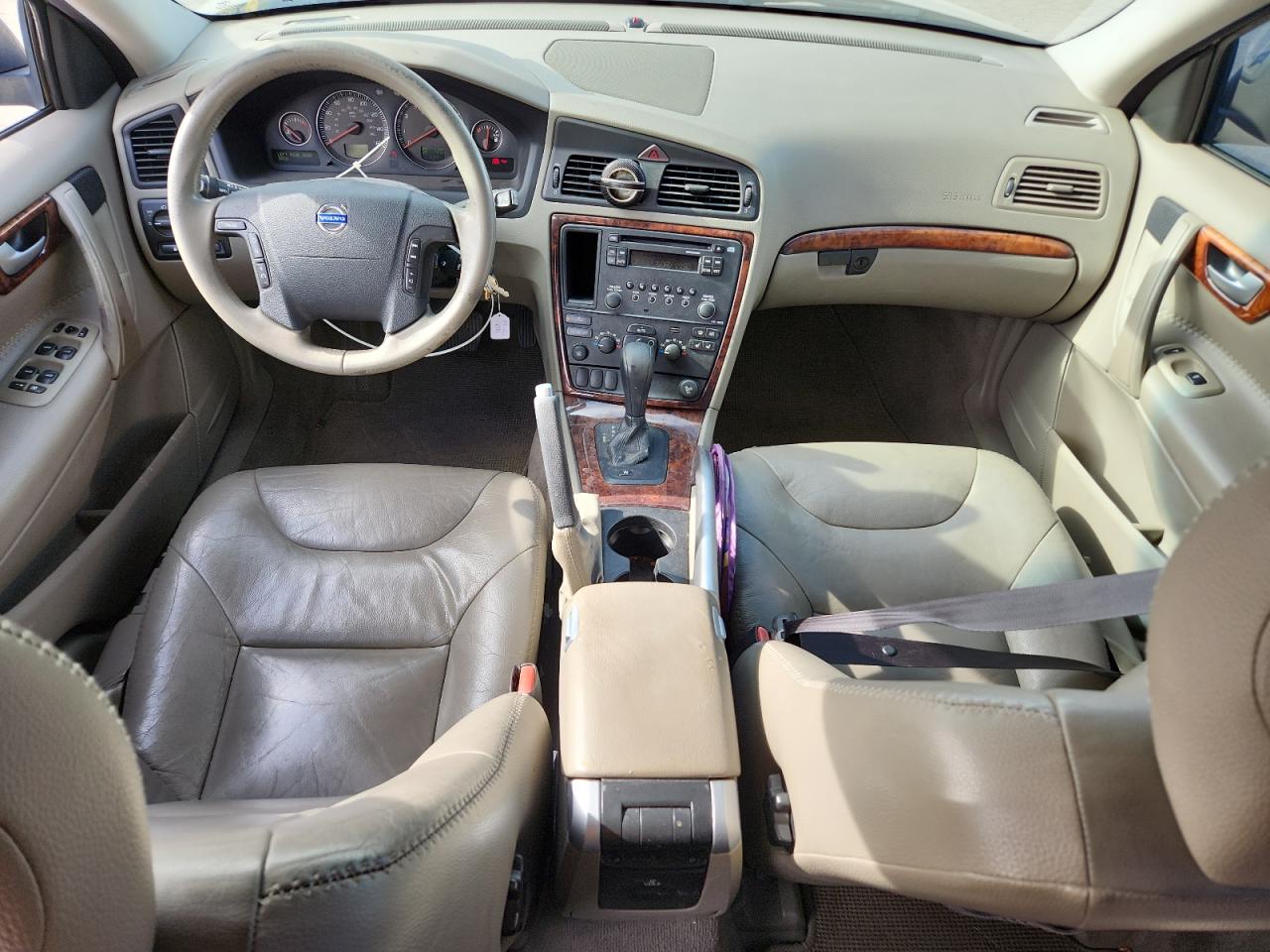 2005 Volvo Xc70 VIN: YV1SZ592351185625 Lot: 92194885