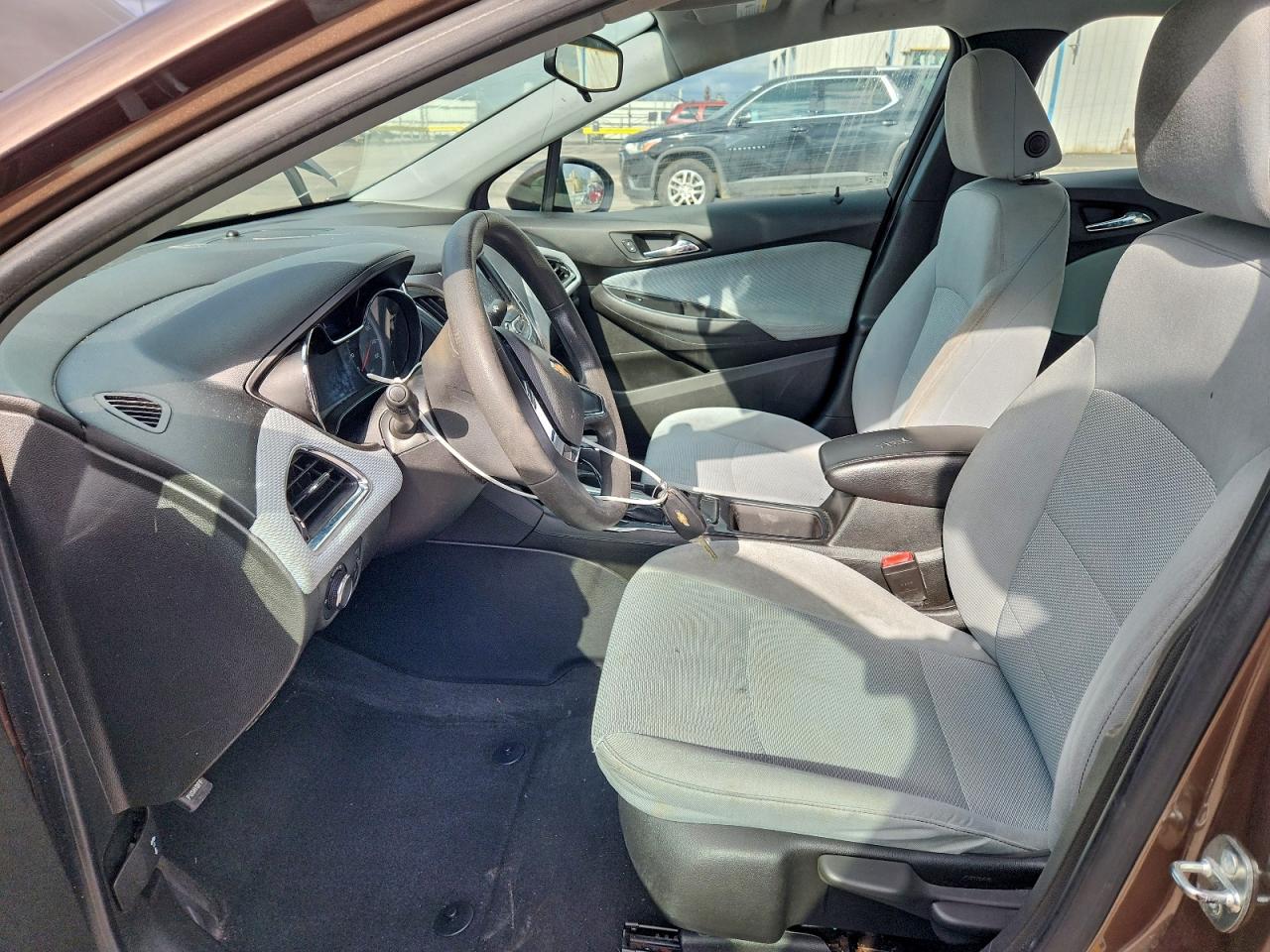 2019 Chevrolet Cruze Ls VIN: 1G1BC5SM2K7118857 Lot: 94302975