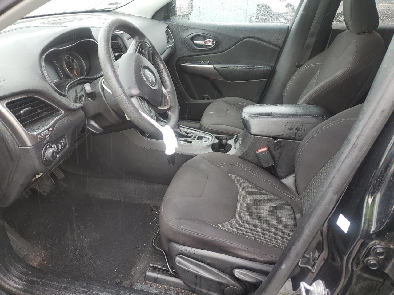 2019 Jeep Cherokee Latitude VIN: 1C4PJLCB1KD439603 Lot: 93323015