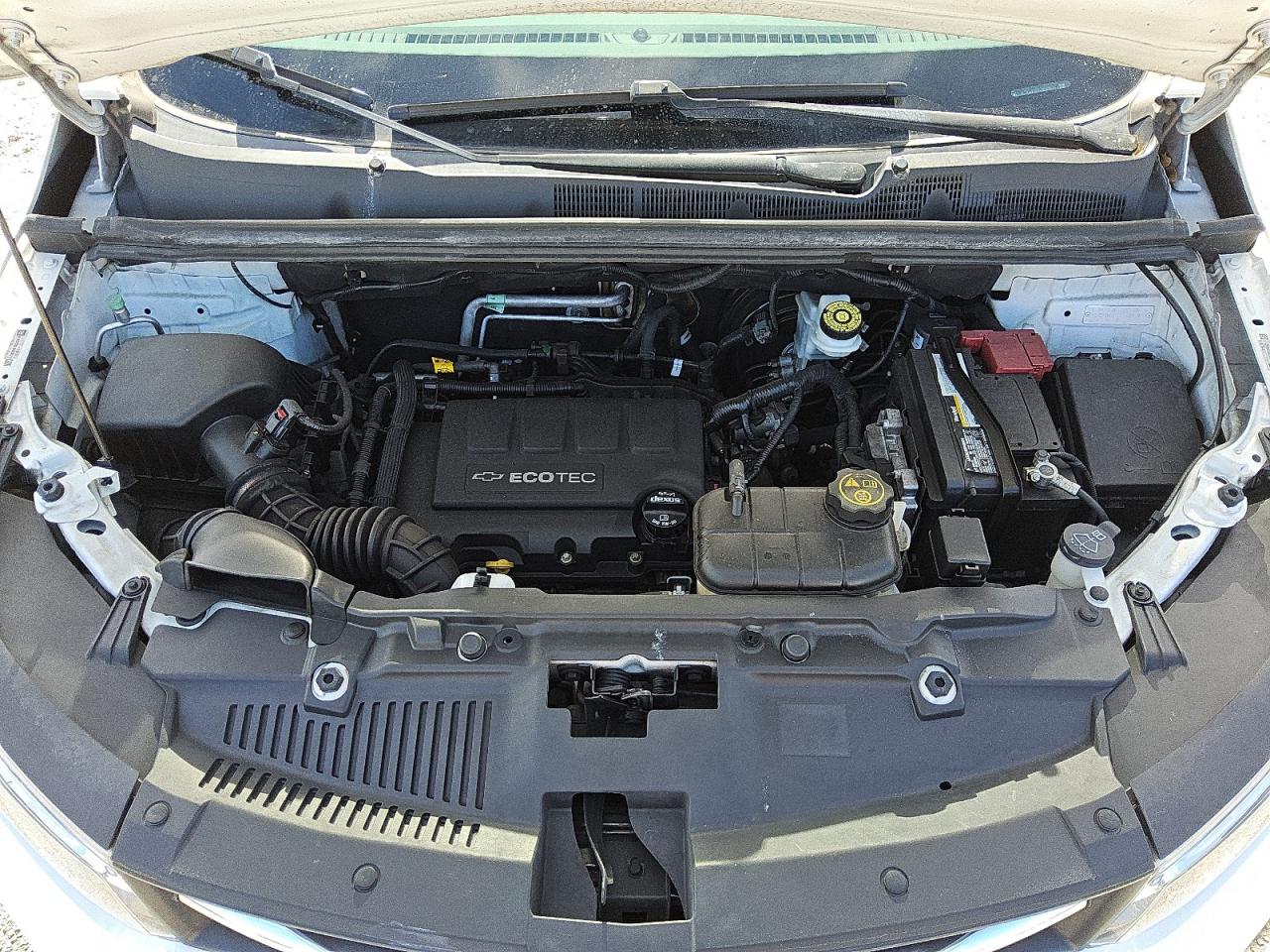 2020 Chevrolet Trax Ls VIN: KL7CJKSB5LB060575 Lot: 92239345