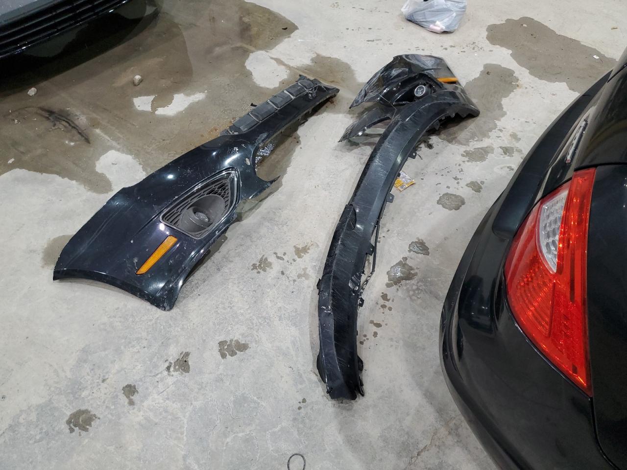 2012 Ford Fusion Sport VIN: 3FAHP0KC3CR292582 Lot: 91882295