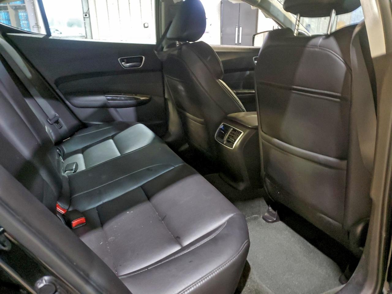 2018 Acura Tlx VIN: 19UUB1F35JA005064 Lot: 93552405