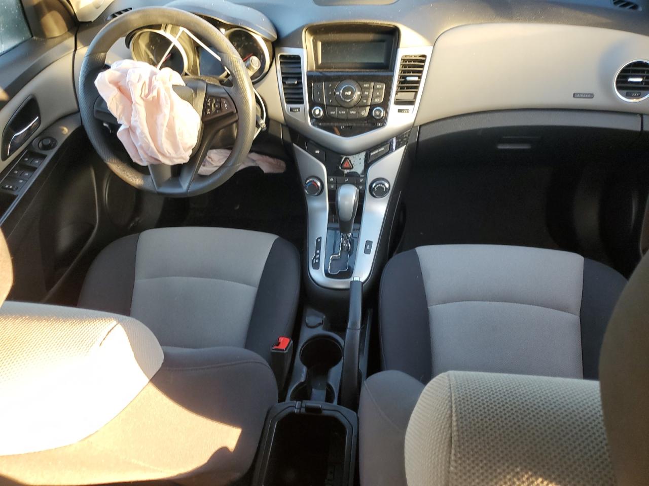 2016 Chevrolet Cruze Limited Ls VIN: 1G1PC5SHXG7219418 Lot: 92347415