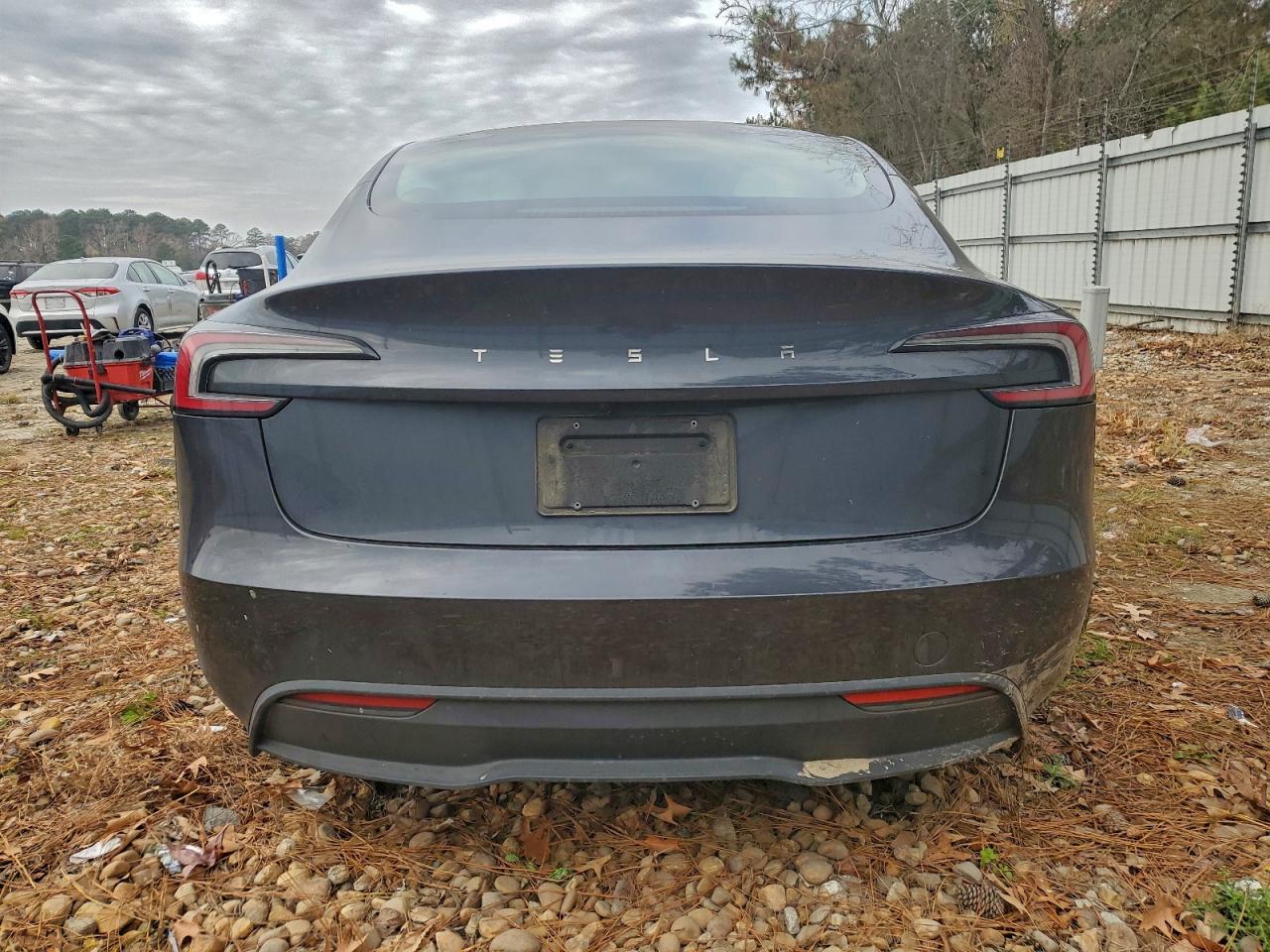 2025 Tesla Model 3 VIN: 5YJ3E1EA7SF913512 Lot: 93513345