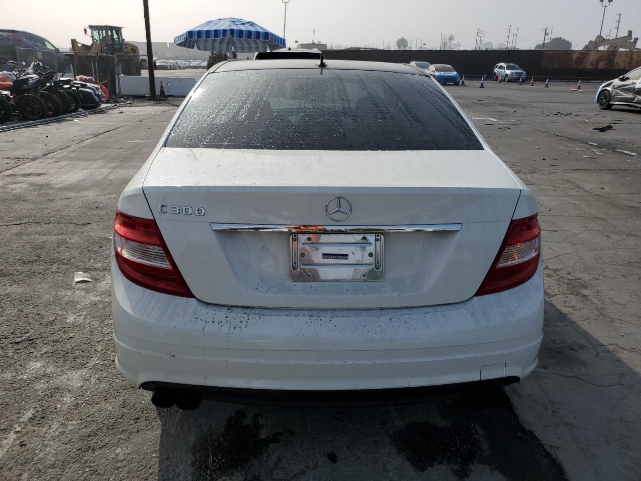 2010 Mercedes-Benz C 300 VIN: WDDGF5EB7AR128646 Lot: 92290065
