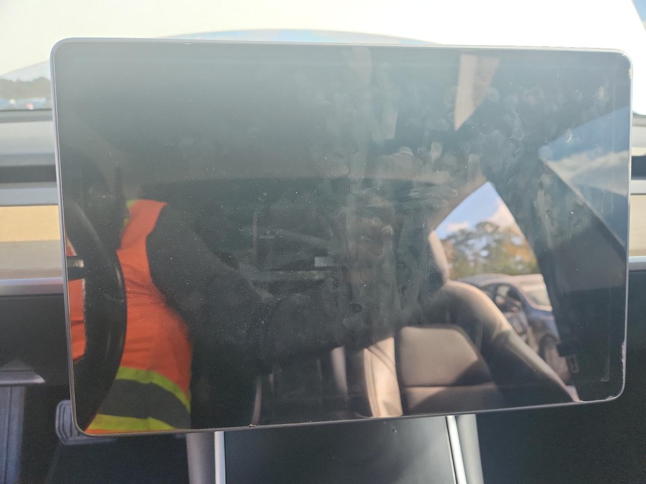 2019 Tesla Model 3 VIN: 5YJ3E1EAXKF416616 Lot: 92124955