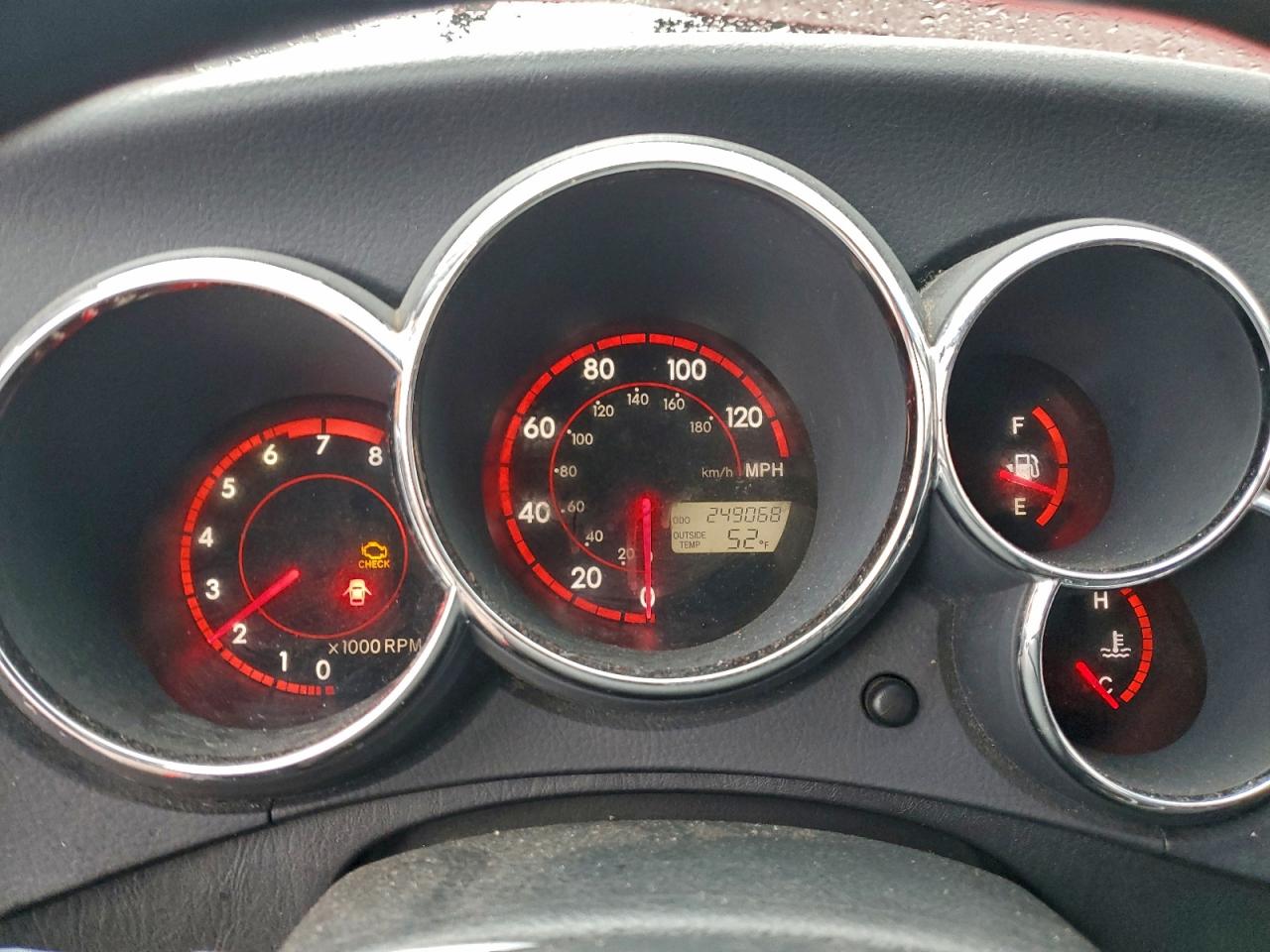 2004 Toyota Corolla Matrix Xr VIN: 2T1KR32E54C299957 Lot: 94578125