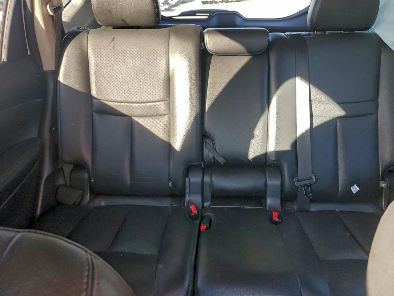 2016 Nissan Rogue S VIN: 5N1AT2MT1GC814027 Lot: 94495945