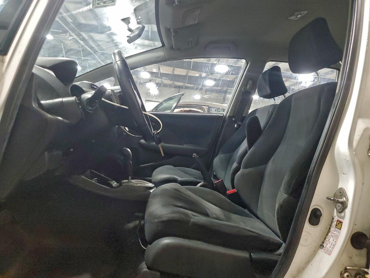 2009 Honda Fit Sport VIN: JHMGE88469S045109 Lot: 93924475