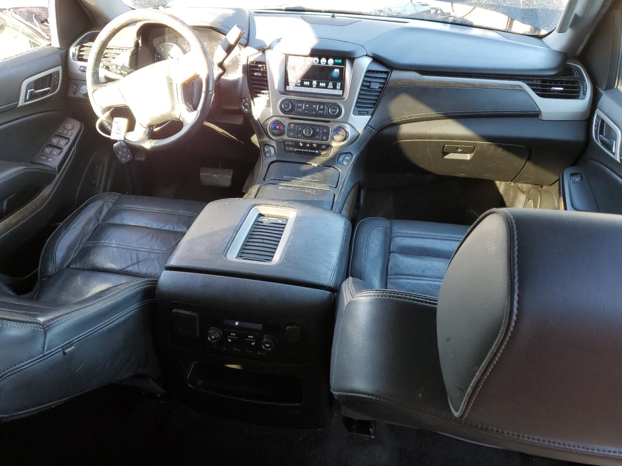 2018 GMC Yukon Xl Denali VIN: 1GKS2HKJ2JR241650 Lot: 90805125