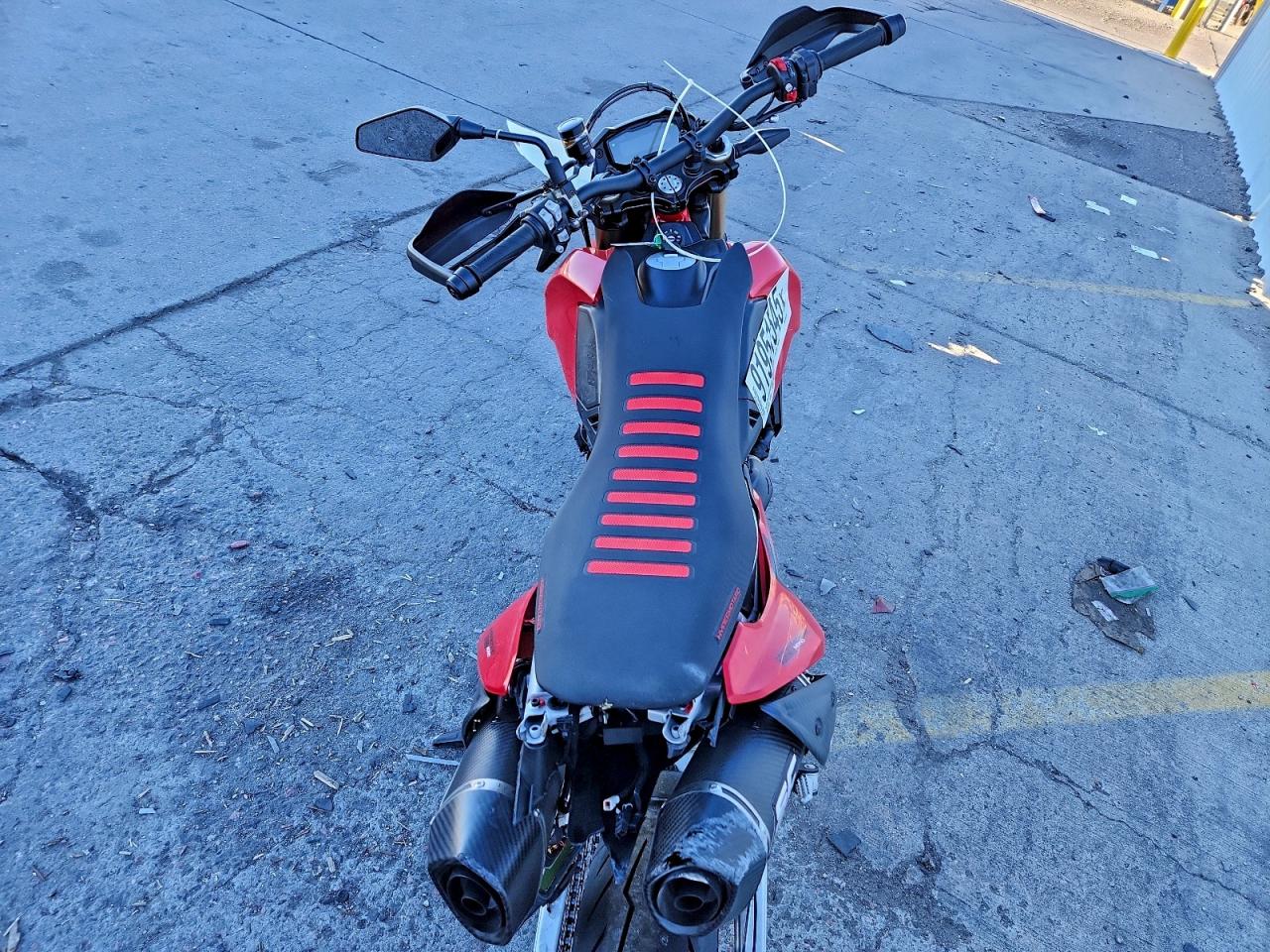 2024 Ducati Hypermotard VIN: ZDMBAS2N6RB001279 Lot: 91951545