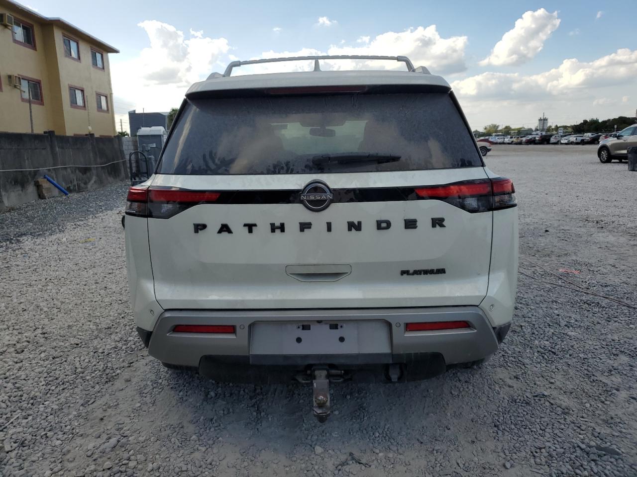 2022 Nissan Pathfinder Platinum VIN: 5N1DR3DH8NC235353 Lot: 92918205