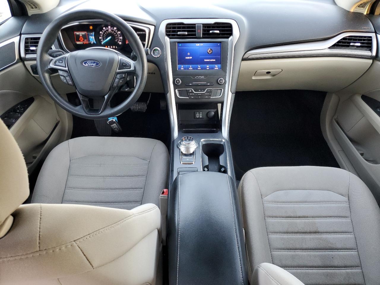 2020 Ford Fusion Se VIN: 3FA6P0HD8LR195594 Lot: 90470145