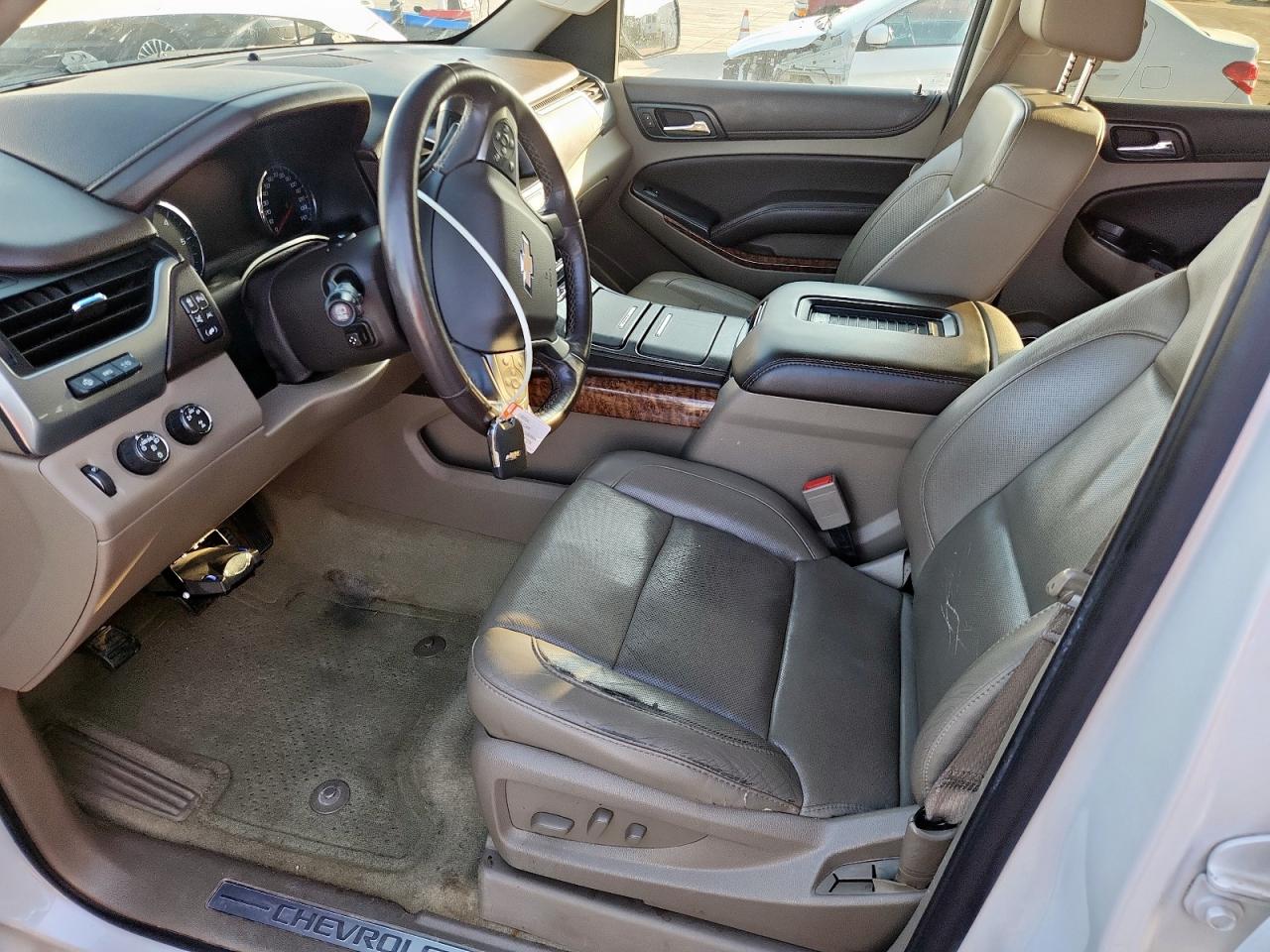 2016 Chevrolet Suburban K1500 Ltz VIN: 1GNSKJKC3GR163819 Lot: 92708435