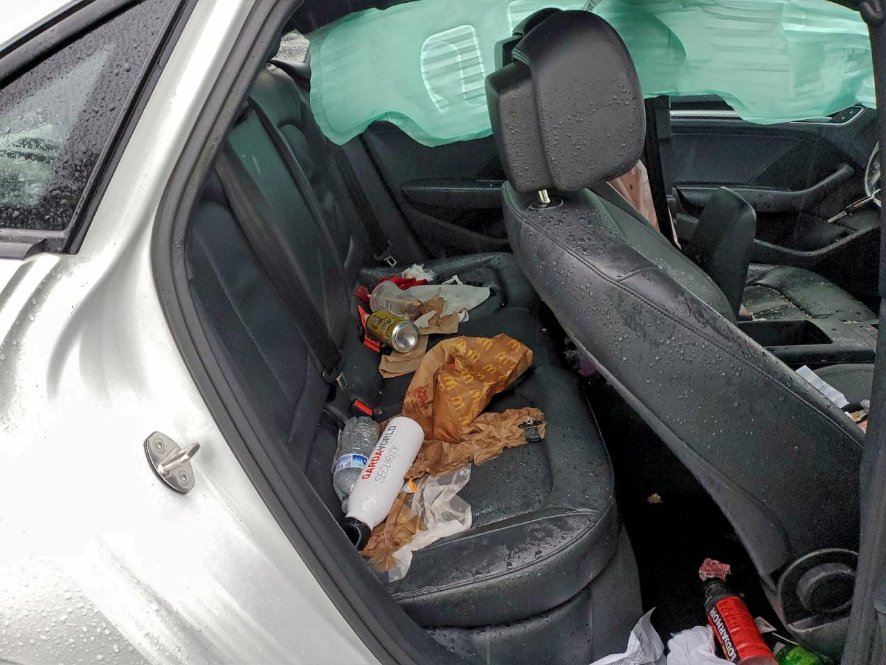 2018 Audi A3 Premium VIN: WAUB8GFF7J1044947 Lot: 92527405