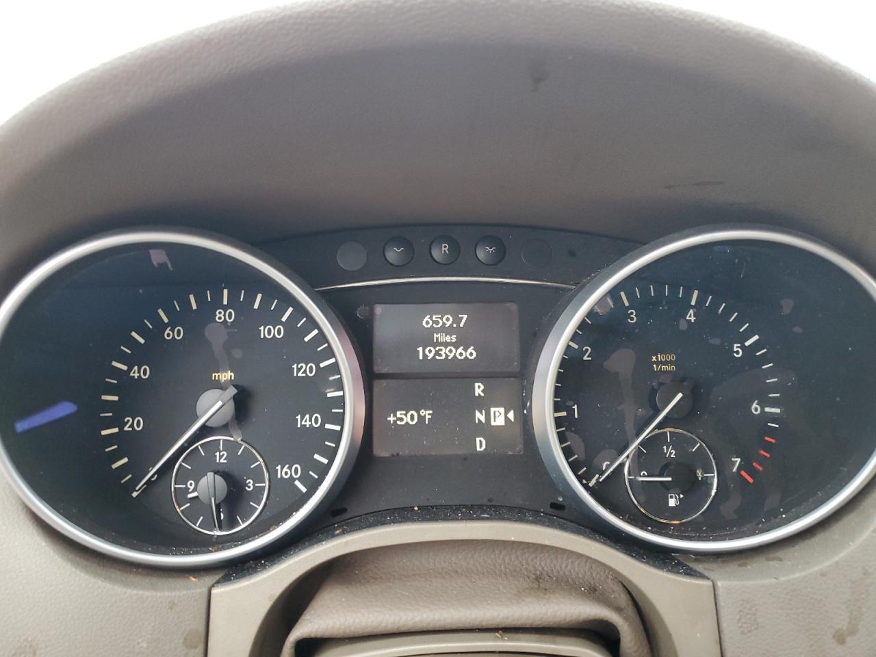 2011 Mercedes-Benz Ml 350 4Matic VIN: 4JGBB8GB9BA685827 Lot: 93523455