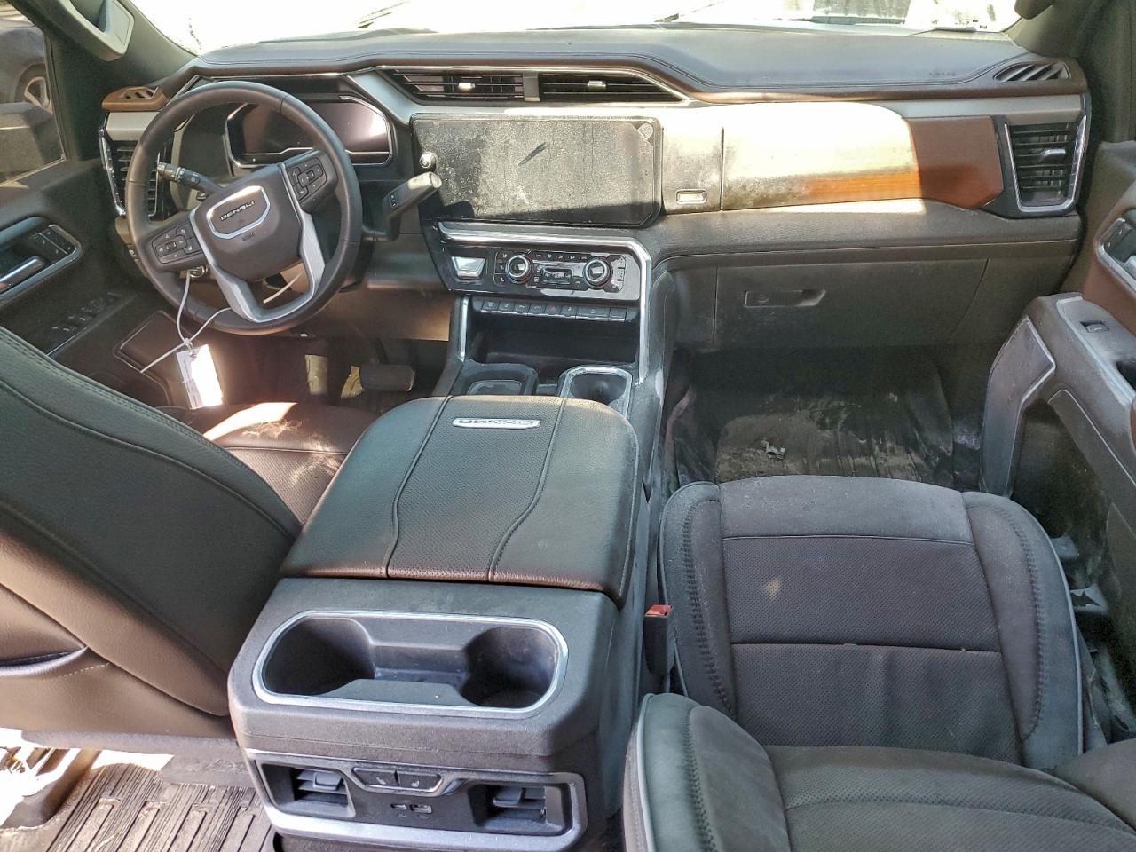 2025 GMC Sierra K2500 Denali VIN: 1GT4UREY2SF270260 Lot: 92827135