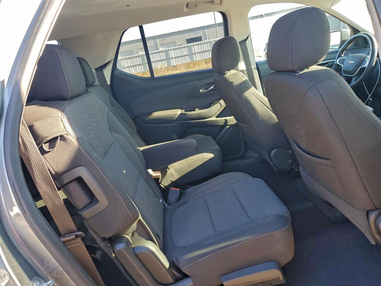 2020 Chevrolet Traverse Lt VIN: 1GNEVGKWXLJ304153 Lot: 92957485