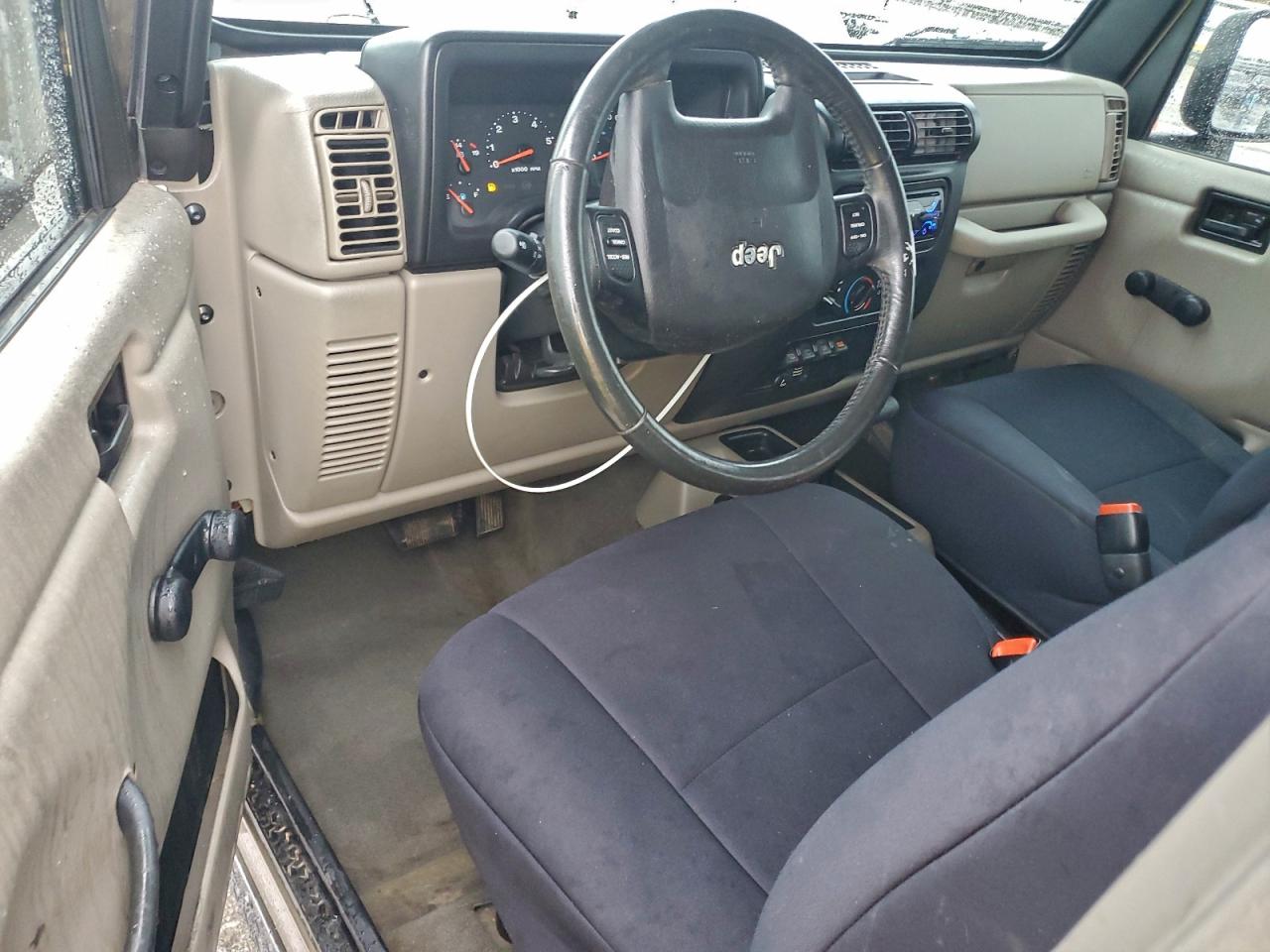 2004 Jeep Wrangler / Tj Rubicon VIN: 1J4FA69S04P779745 Lot: 93745425