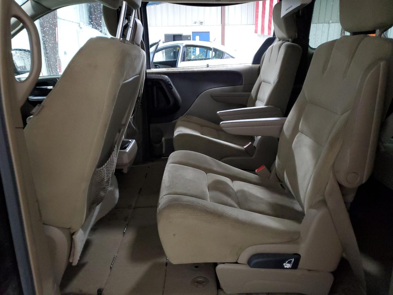 2015 Chrysler Town & Country Touring VIN: 2C4RC1BG8FR677956 Lot: 91992075