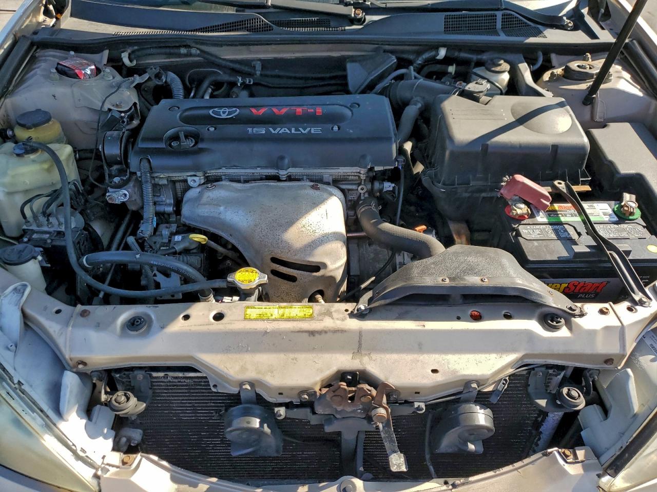 2004 Toyota Camry Le VIN: 4T1BE32K44U265492 Lot: 94089125