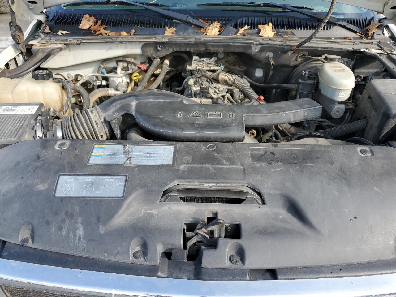 2003 GMC Yukon VIN: 1GKEC13V63J322932 Lot: 93276605