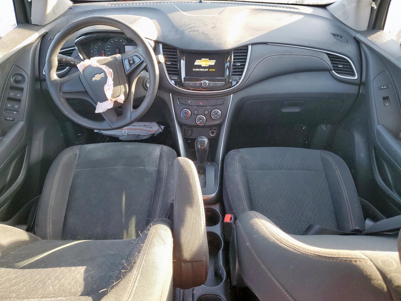 2019 Chevrolet Trax Ls VIN: 3GNCJKSB5KL164989 Lot: 92792555