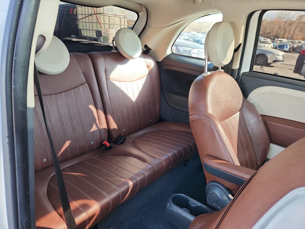 2015 Fiat 500 Lounge VIN: 3C3CFFCR3FT508262 Lot: 92121295