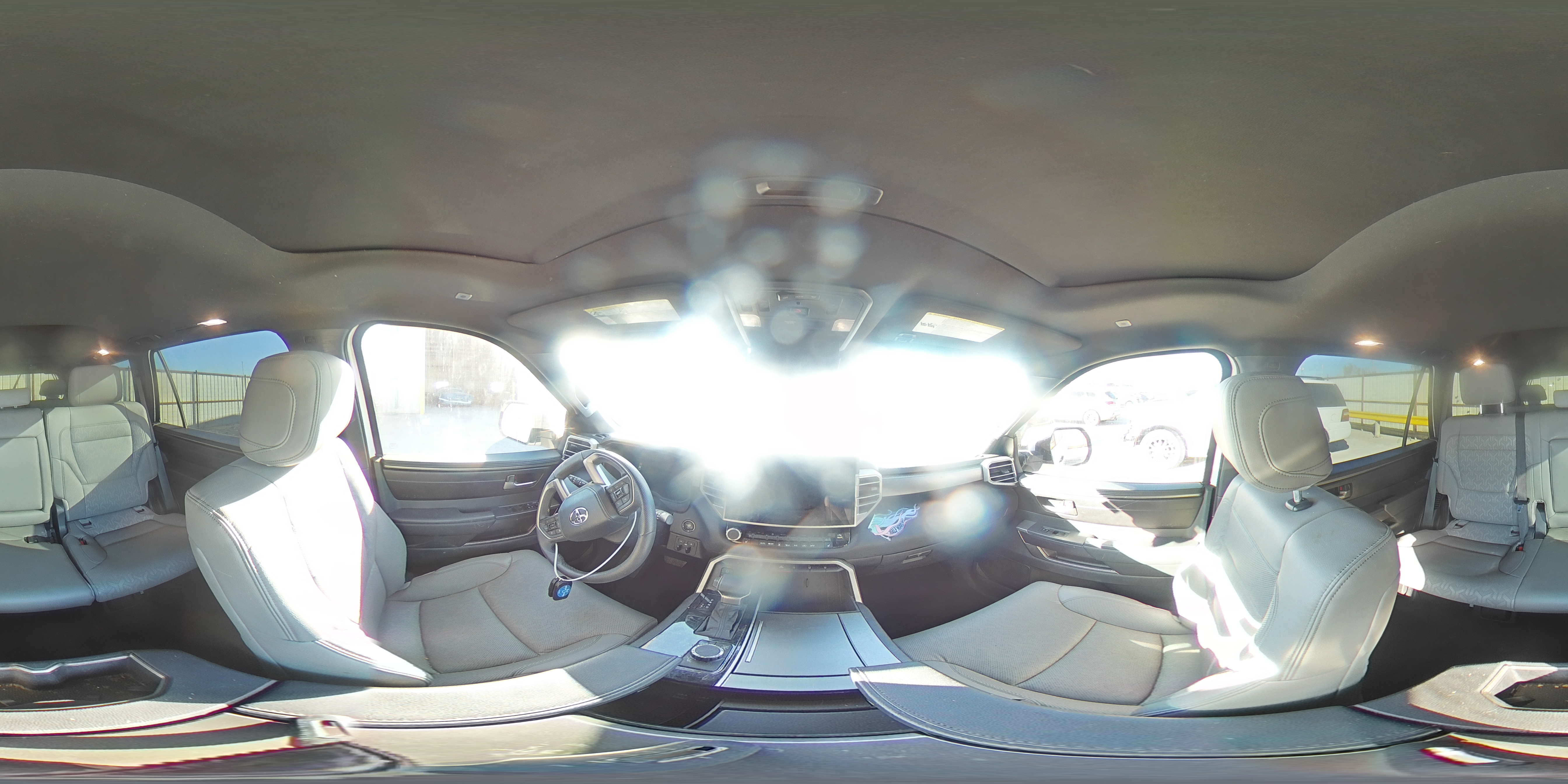 2025 Toyota Sequoia Sr5 VIN: 7SVAAAAAXSX004068 Lot: 94486765