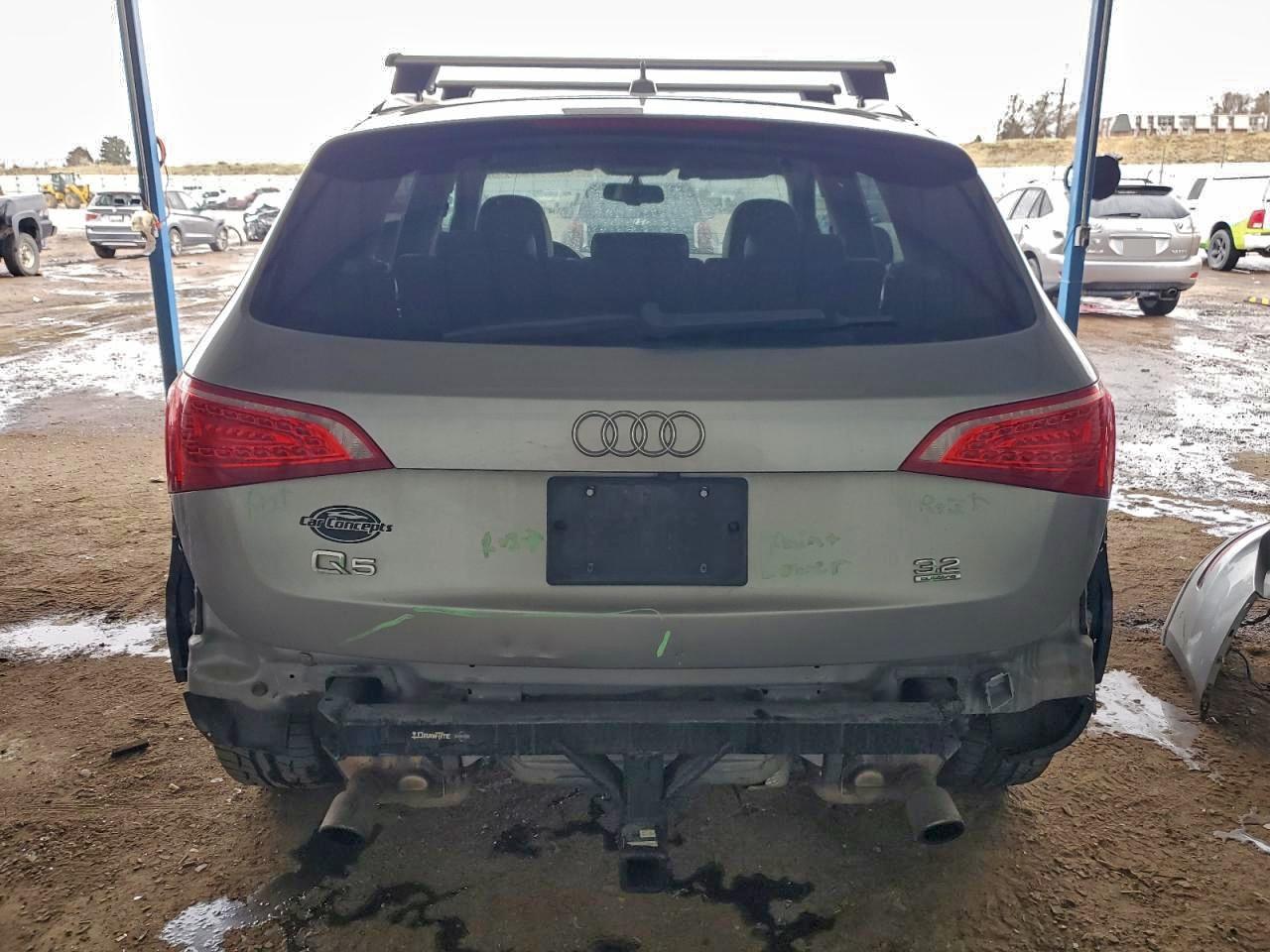 2010 Audi Q5 Premium Plus VIN: WA1LKAFP9AA081801 Lot: 93931395