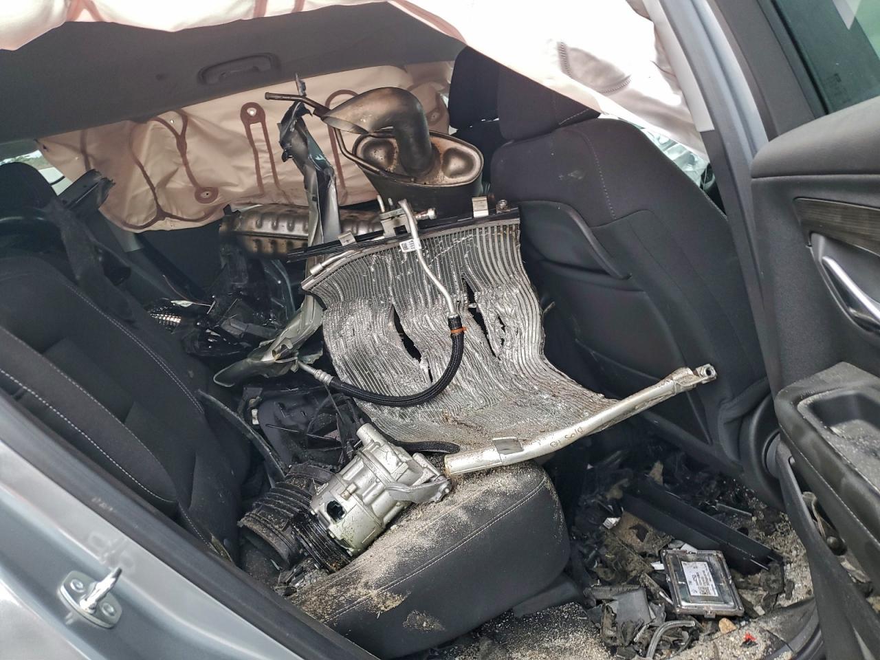 2024 GMC Terrain Sle VIN: 3GKALTEG2RL379395 Lot: 93841895