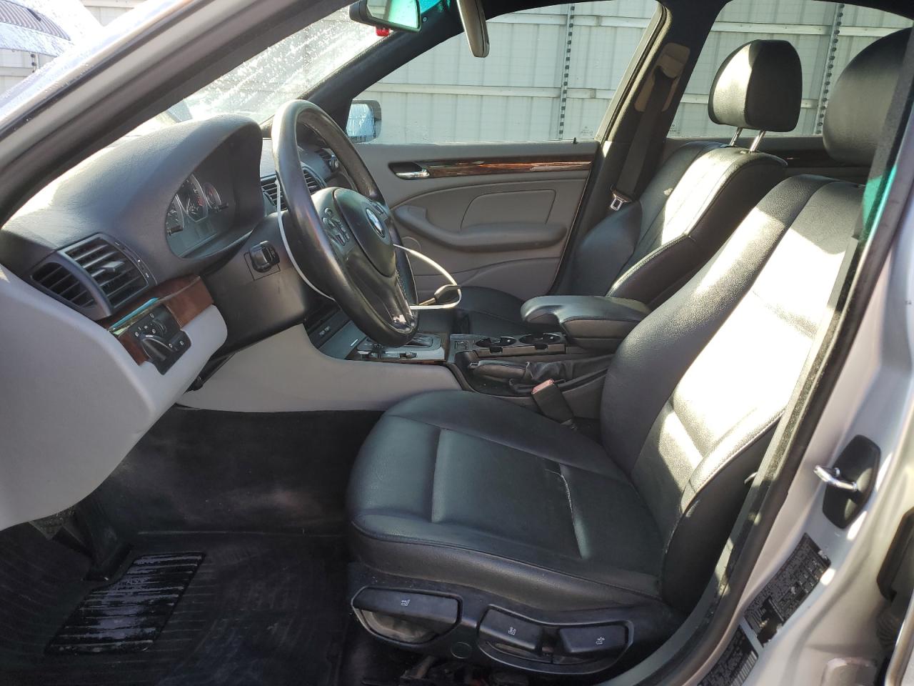 2004 BMW 330 I VIN: WBAEV53464KM38015 Lot: 91560685