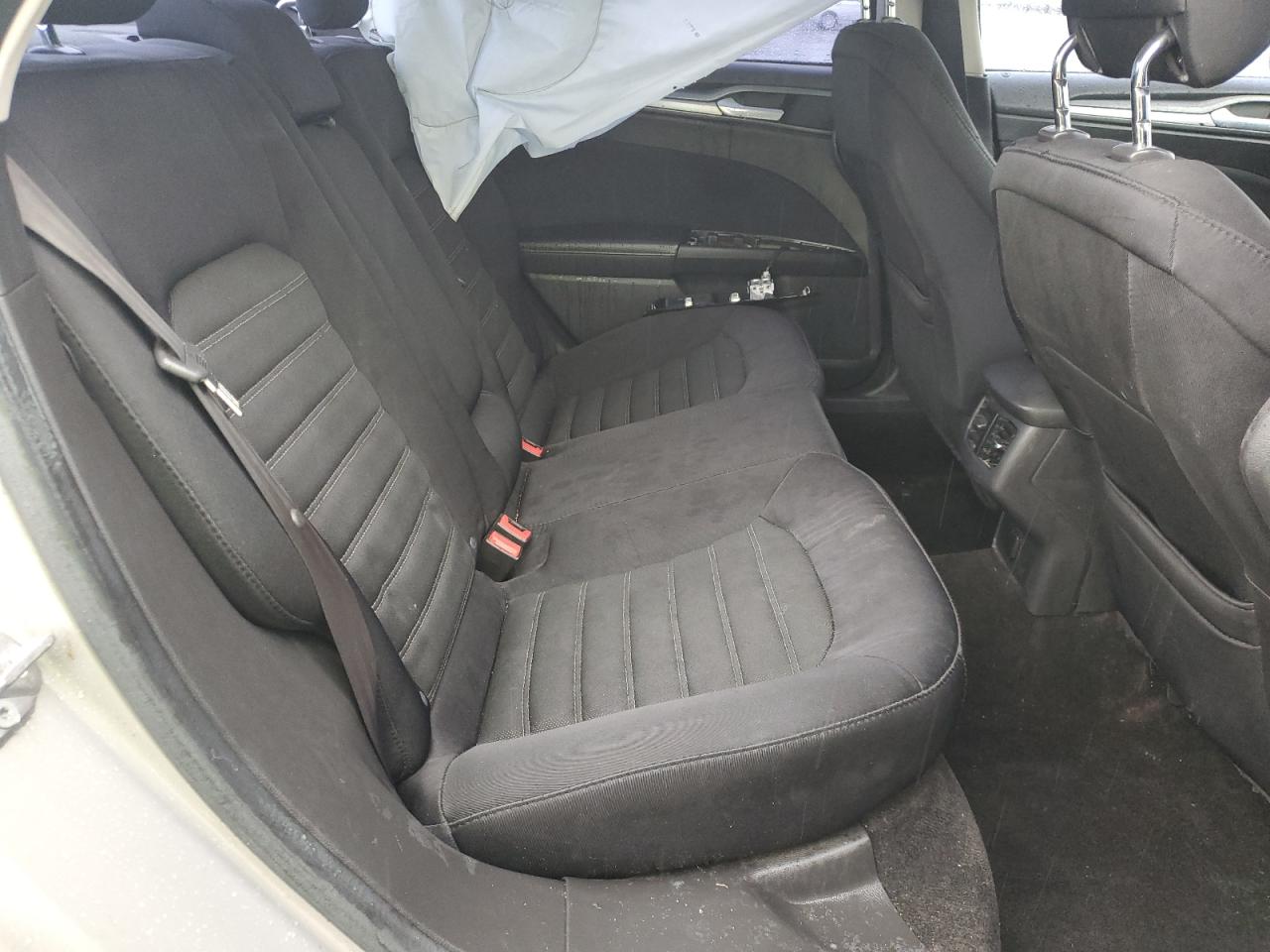 2015 Ford Fusion Se VIN: 3FA6P0H78FR118853 Lot: 93268935