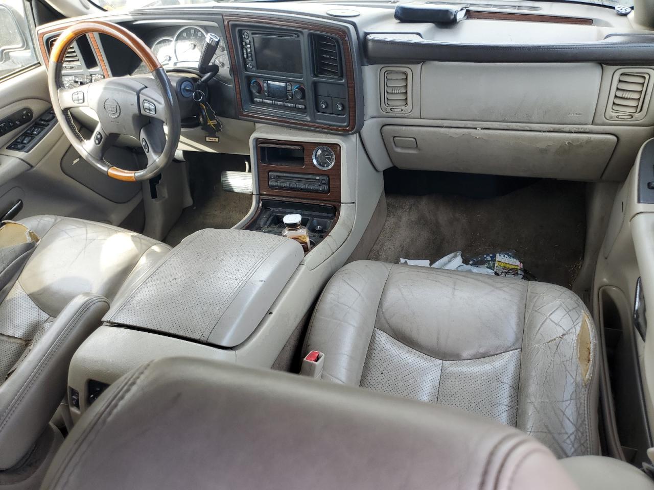 2003 Cadillac Escalade Luxury VIN: 1GYEK63N73R256351 Lot: 92265365