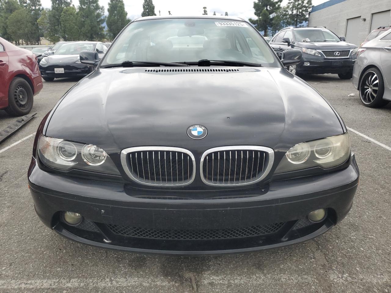 Фото: WBABV13435JT24010