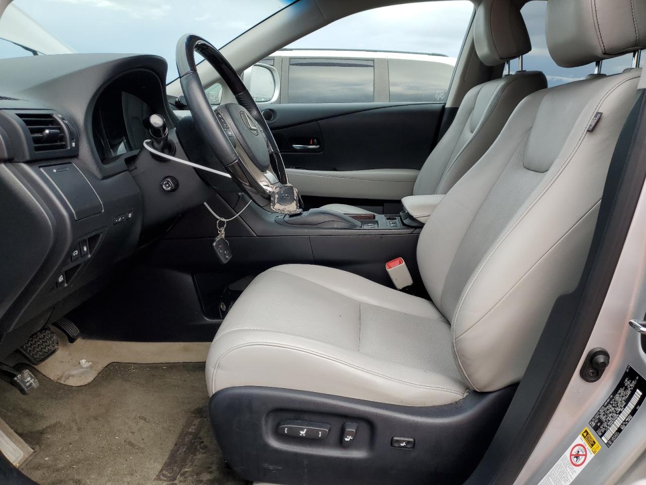 2013 Lexus Rx 450H VIN: JTJBC1BA4D2450690 Lot: 92900305