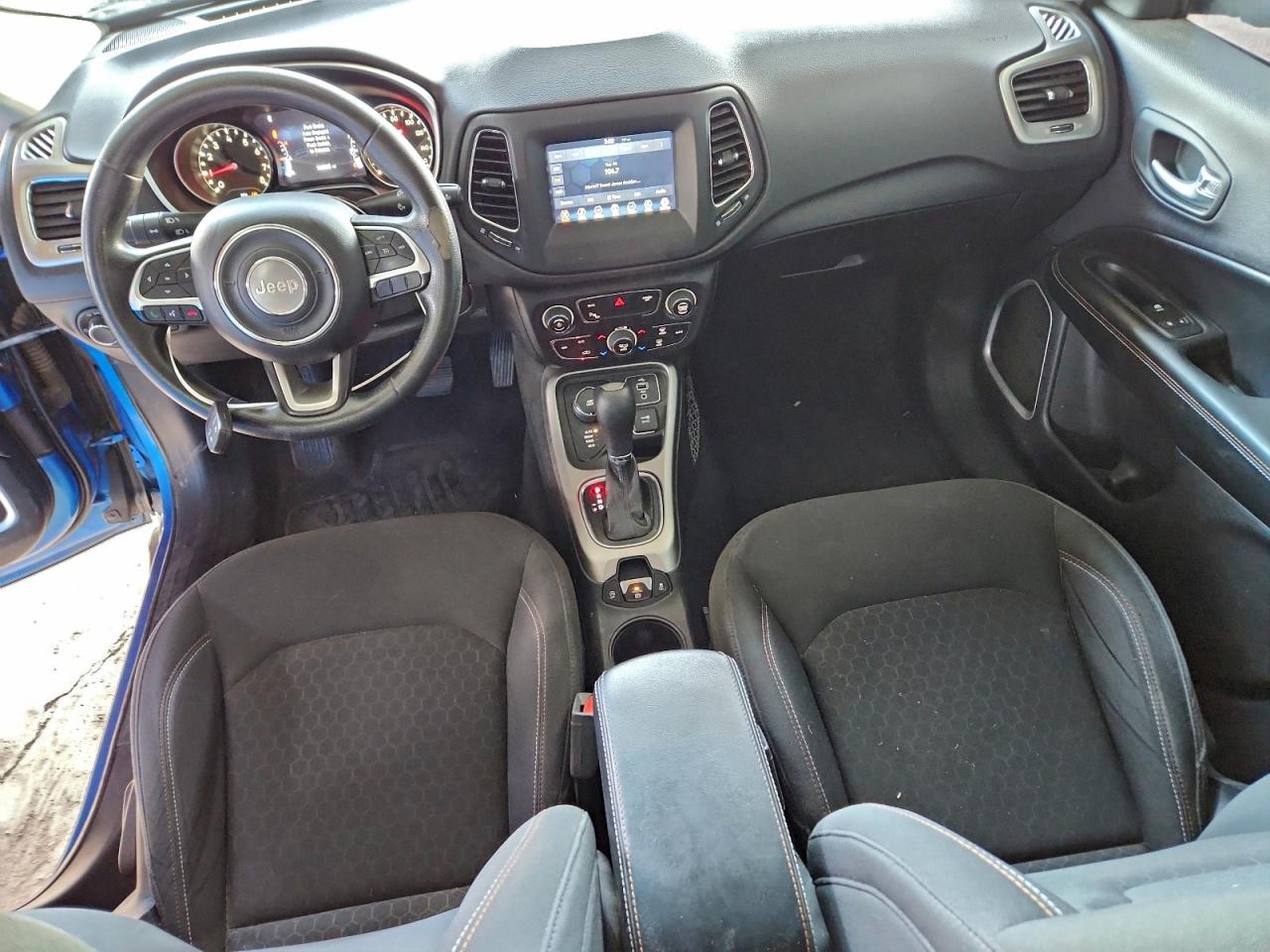 2018 Jeep Compass Sport VIN: 3C4NJDAB4JT107860 Lot: 94961695