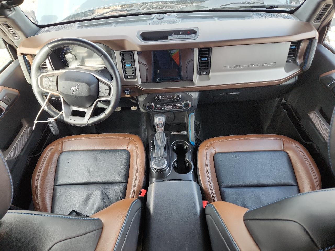 2022 Ford Bronco Base VIN: 1FMEE5BP5NLB36849 Lot: 93266225